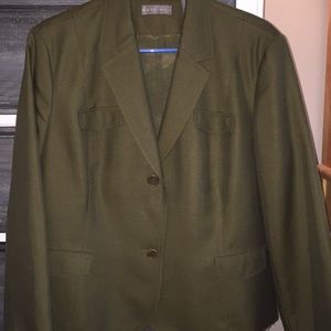 Kate Hill Size 18 Blazer